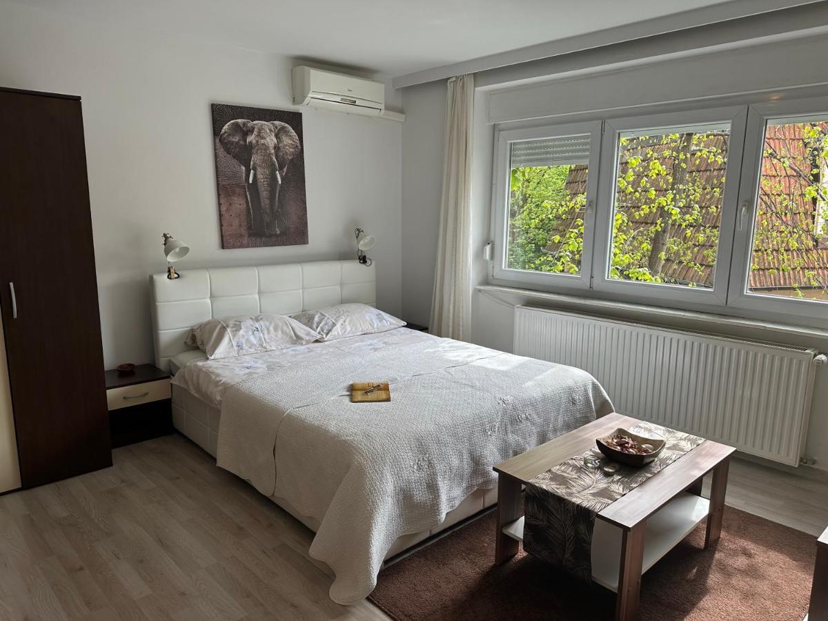 Apartments Magnolija - Zagreb Centre ภายนอก รูปภาพ
